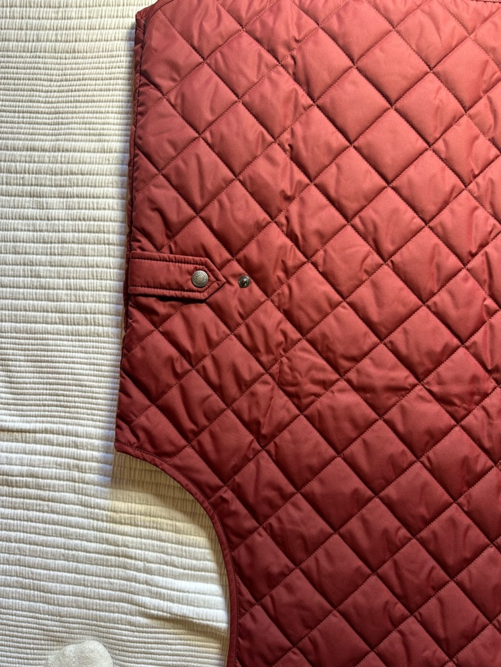 Peter Millar Quilted Burgundy Zip-Front Vest - Picture 12 of 13